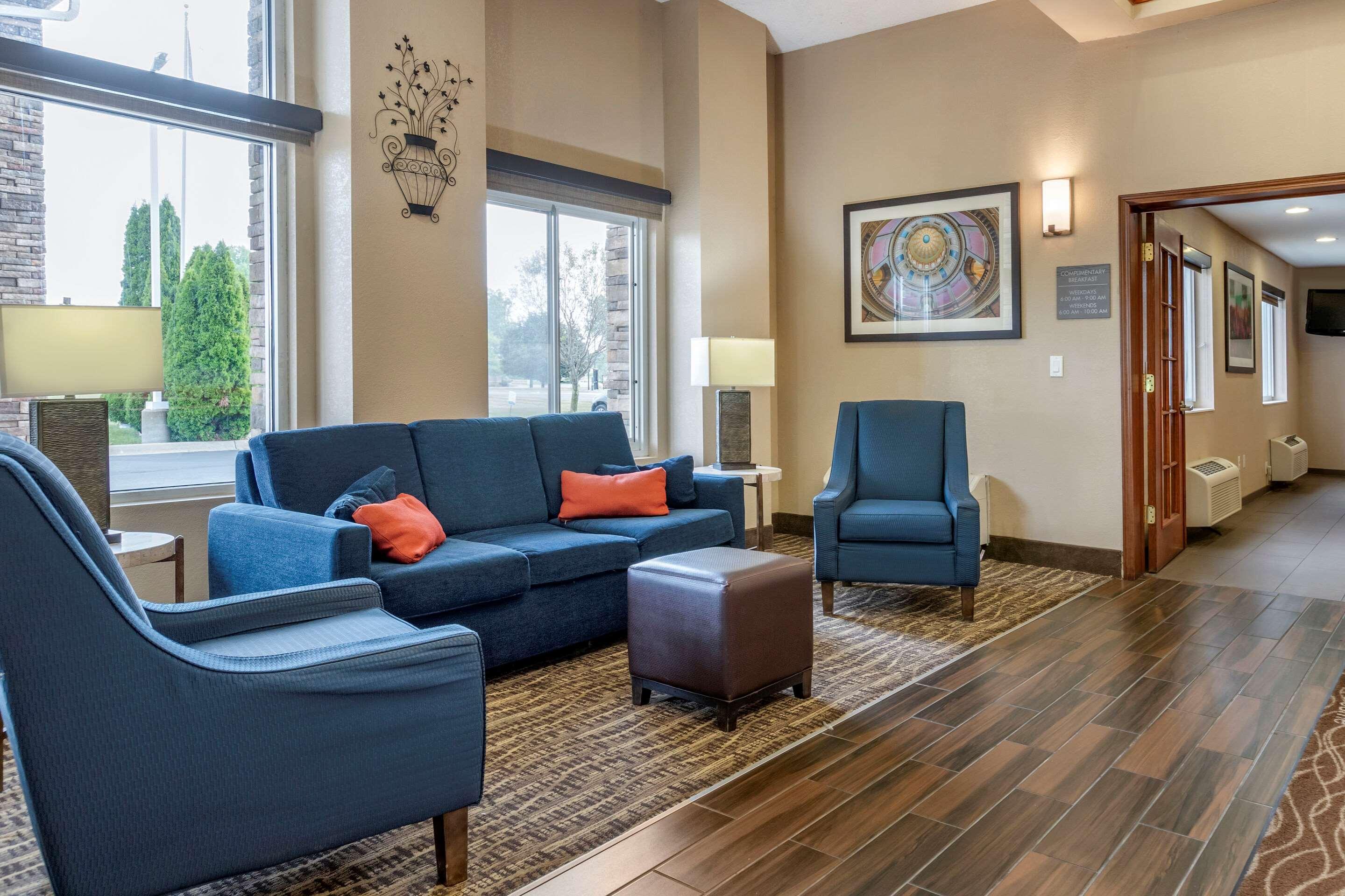 Comfort Inn & Suites Dimondale - Lansing Ngoại thất bức ảnh